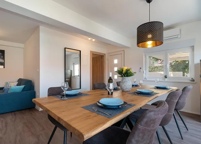 Apartment Delux Eva
