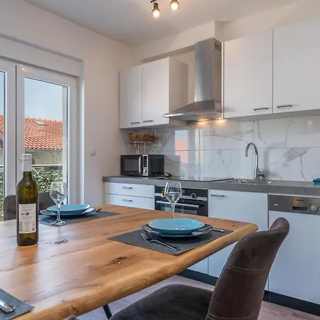 Apartment Delux Eva