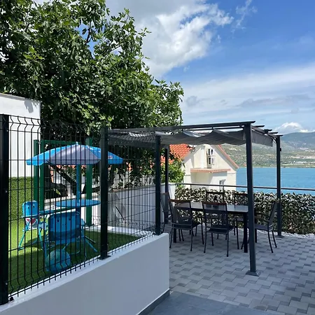 Apartment Delux Eva Trogir